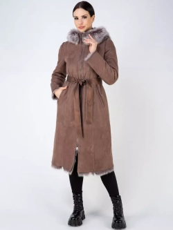 Дубленка зимняя с капюшоном натуральная