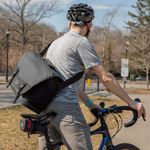 Tenba DNA Messenger 16 DSLR Black