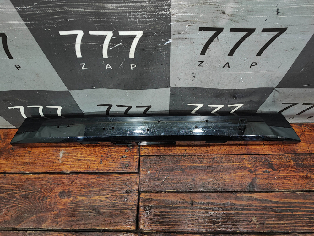 Накладка двери багажника Haval Dargo 22-нв Б/У Оригинал 5506100XKN04A