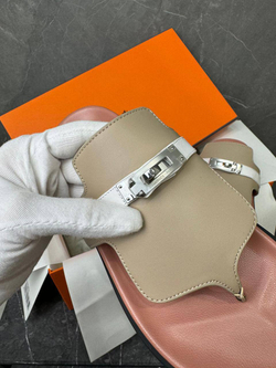 Шлепанцы Hermes