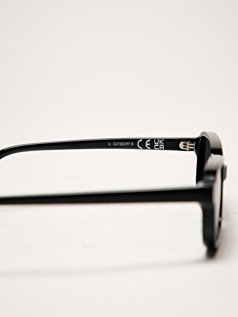 Massimo Dutti Маленькие солнцезащитные очки прямоугольной формы, черный