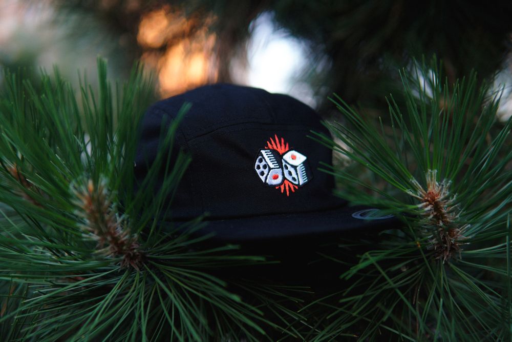 Кепка Old Lizard 5-panel cap Bones Черная