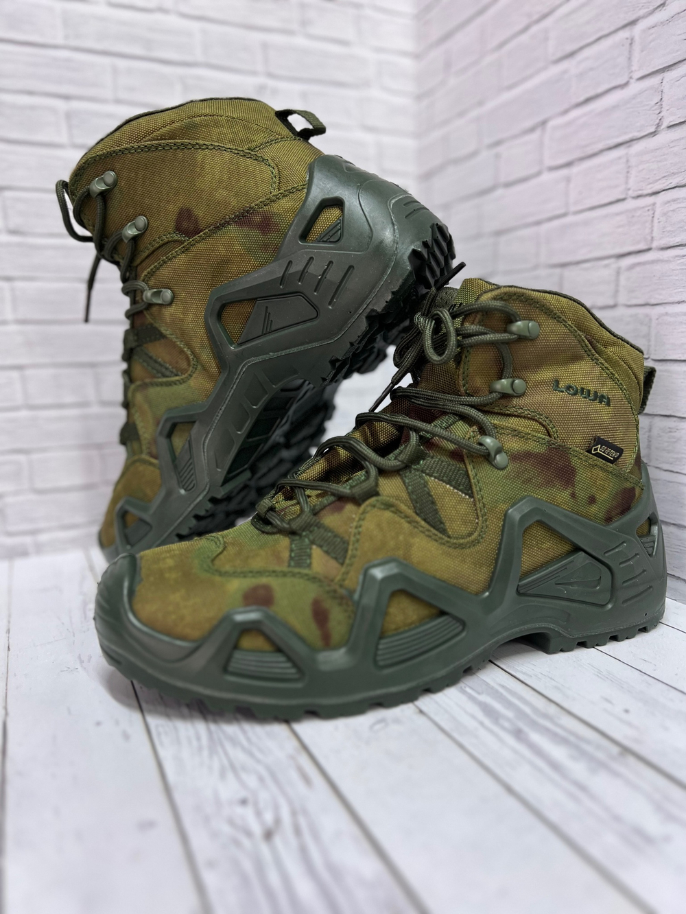 Ботинки Lowa средние / мох