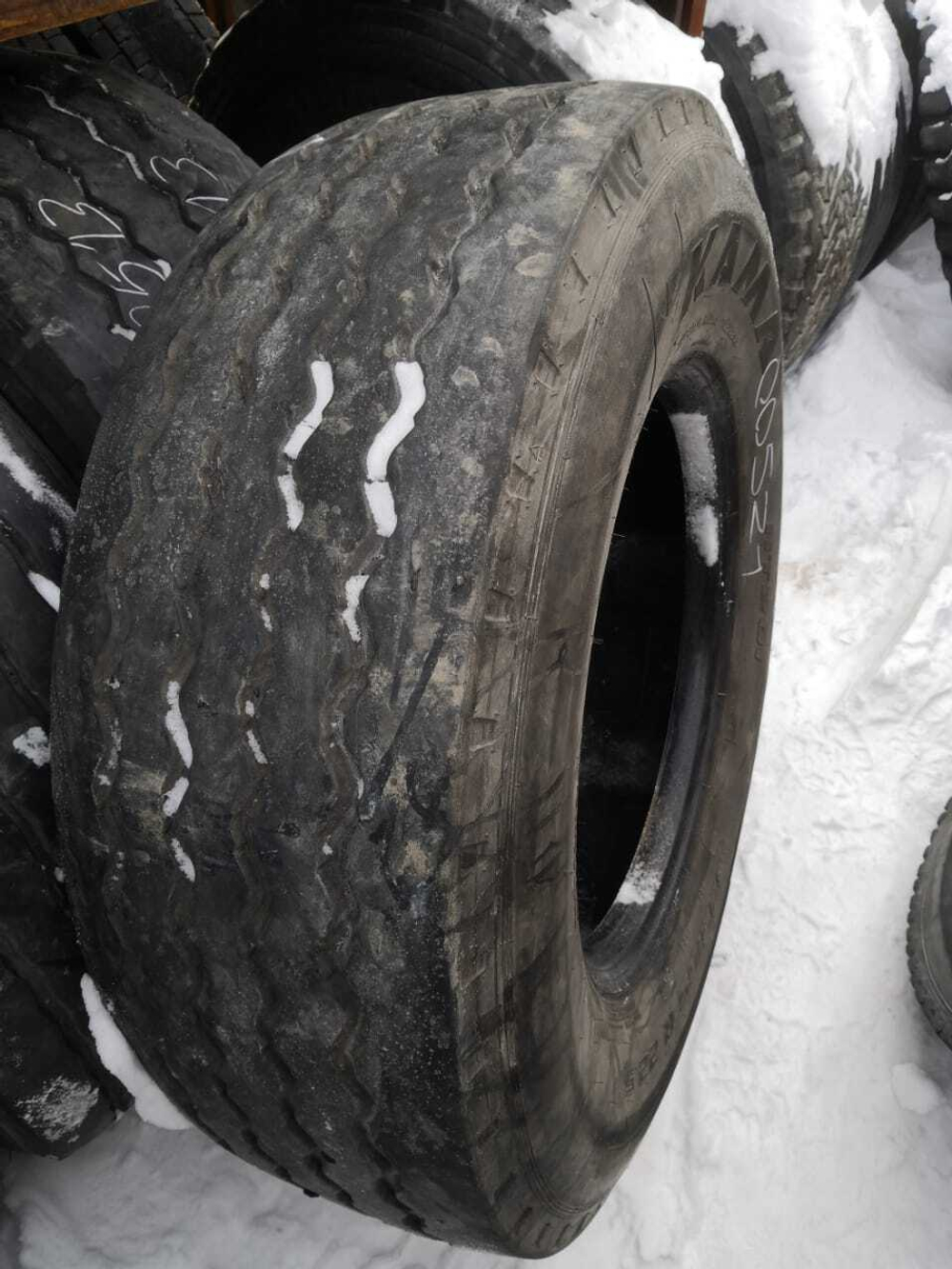 385/65R22.5 Kama NT201 шина б/у