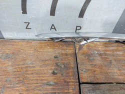 Молдинг переднего бампера правый LADA Vesta 22-нв Б/У Оригинал 8450040050