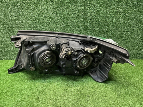 Фара правая Toyota Land Cruiser 200 07-12 галоген