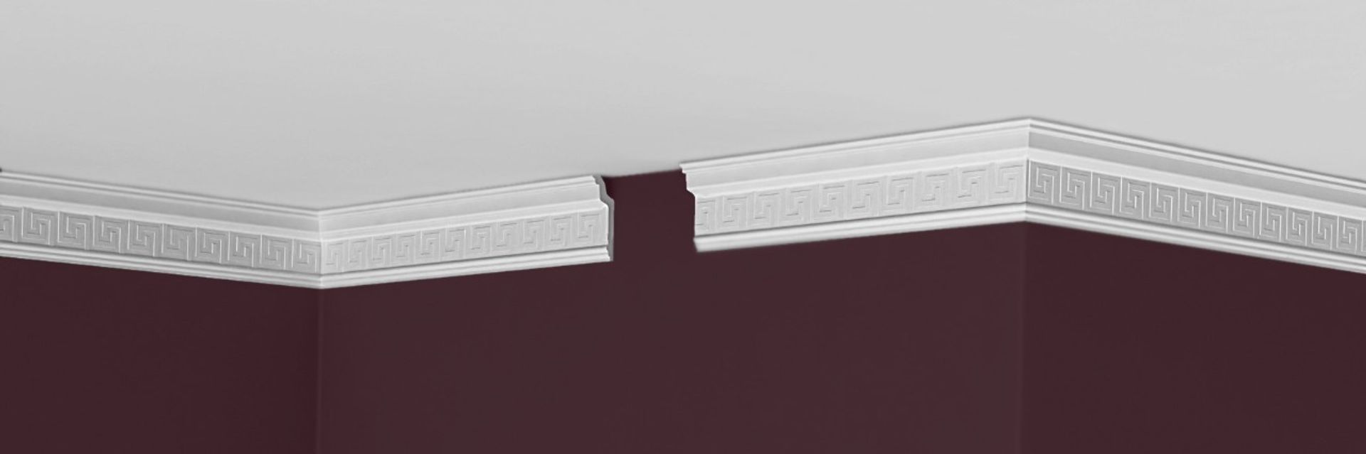 Плинтус потолочный Де-Багет Декор ДП 05/70