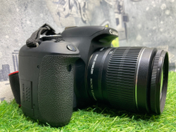 Canon 600D Kit 18-55mm 3.5-5.6 IS II 10.000 кадров