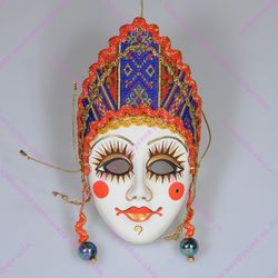 Интерьерная малая маска Праздничная