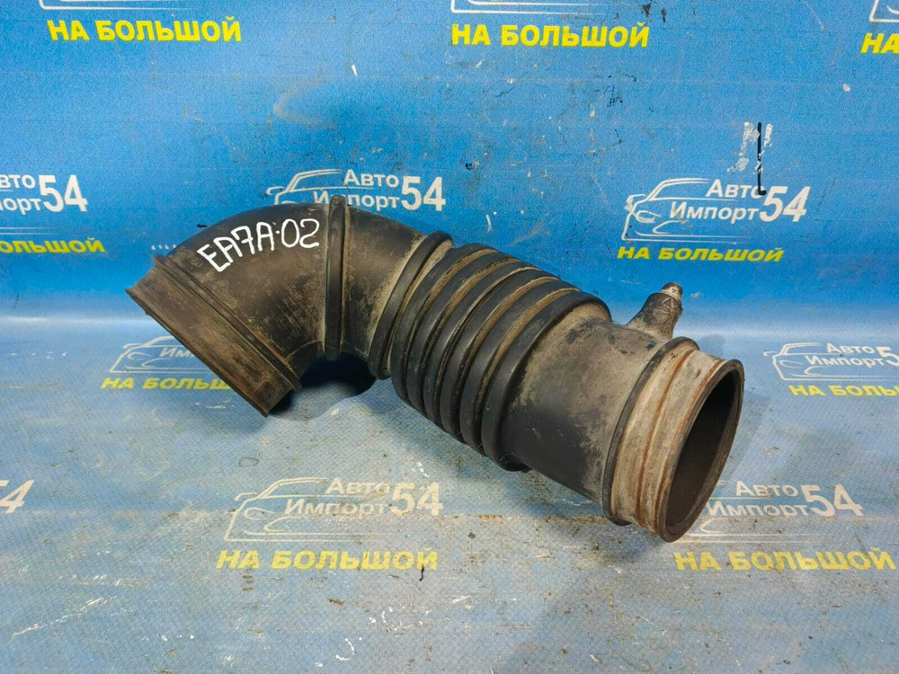 Гофра воздушного фильтра MITSUBISHI GALANT 2000