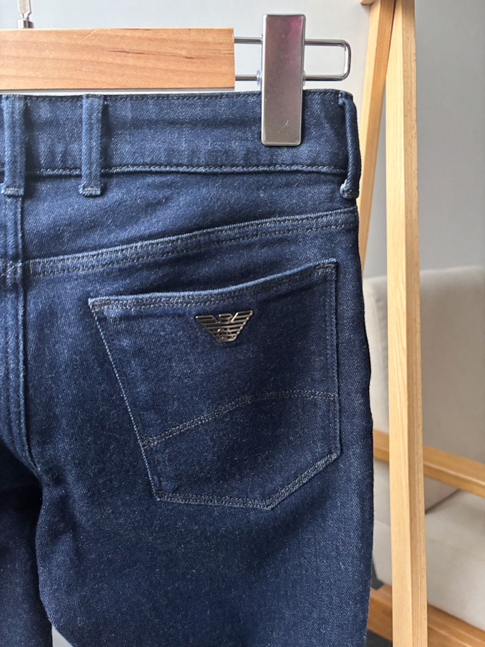 Джинсы Emporio Armani, 152