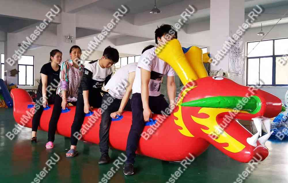 Надувная командная игра "Верхом на драконах"