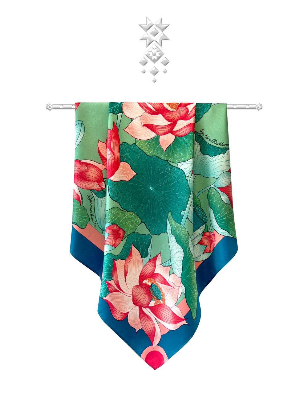 Платок «Лебединое озеро лотосов»