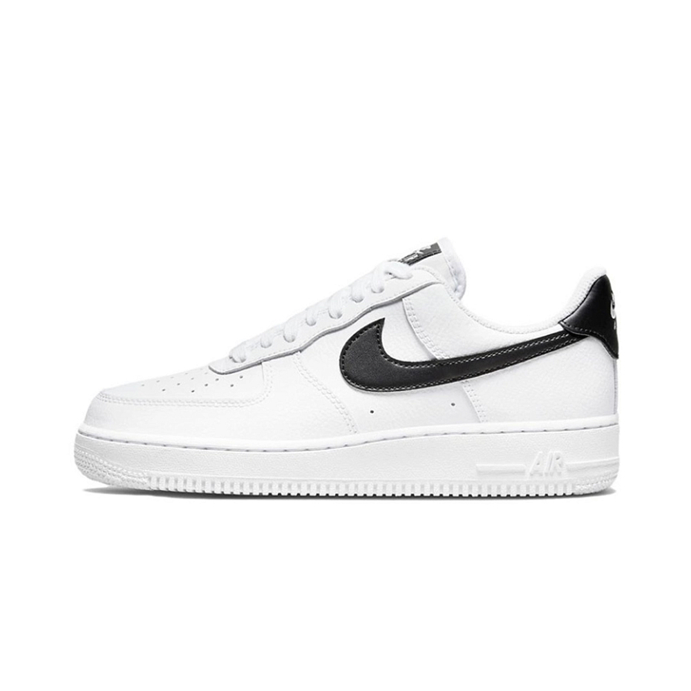 Женские кроссовки Nike AIR FORCE 1 '07 REC