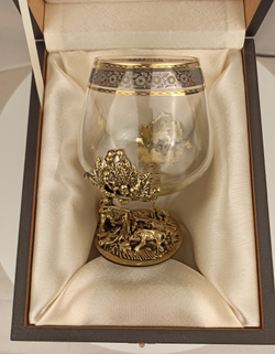 Бокал для коньяка Охота на Кабана в подарочном футляре