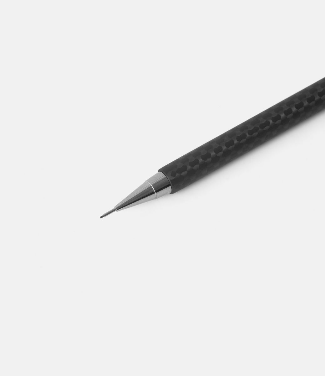 Nicholas Hemingway Carbon Fibre Matte Pencil — механический карандаш из карбона