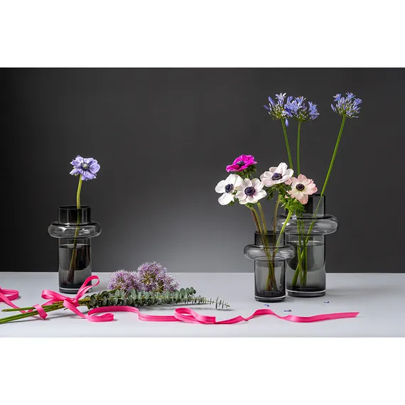 Ваза для цветов Vayr, 30 см, серая