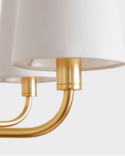 Золотая люстра “Ансель” с белыми абажурами