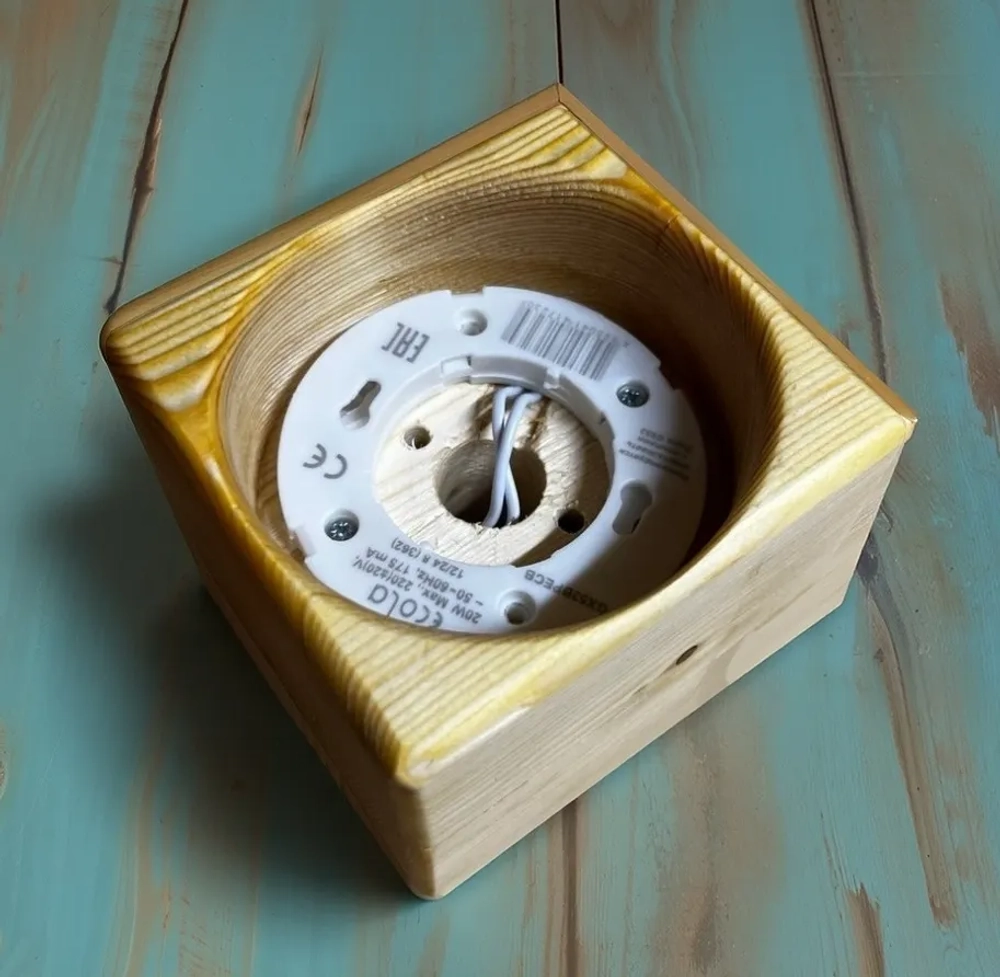 Светильник накладной "Кубик"