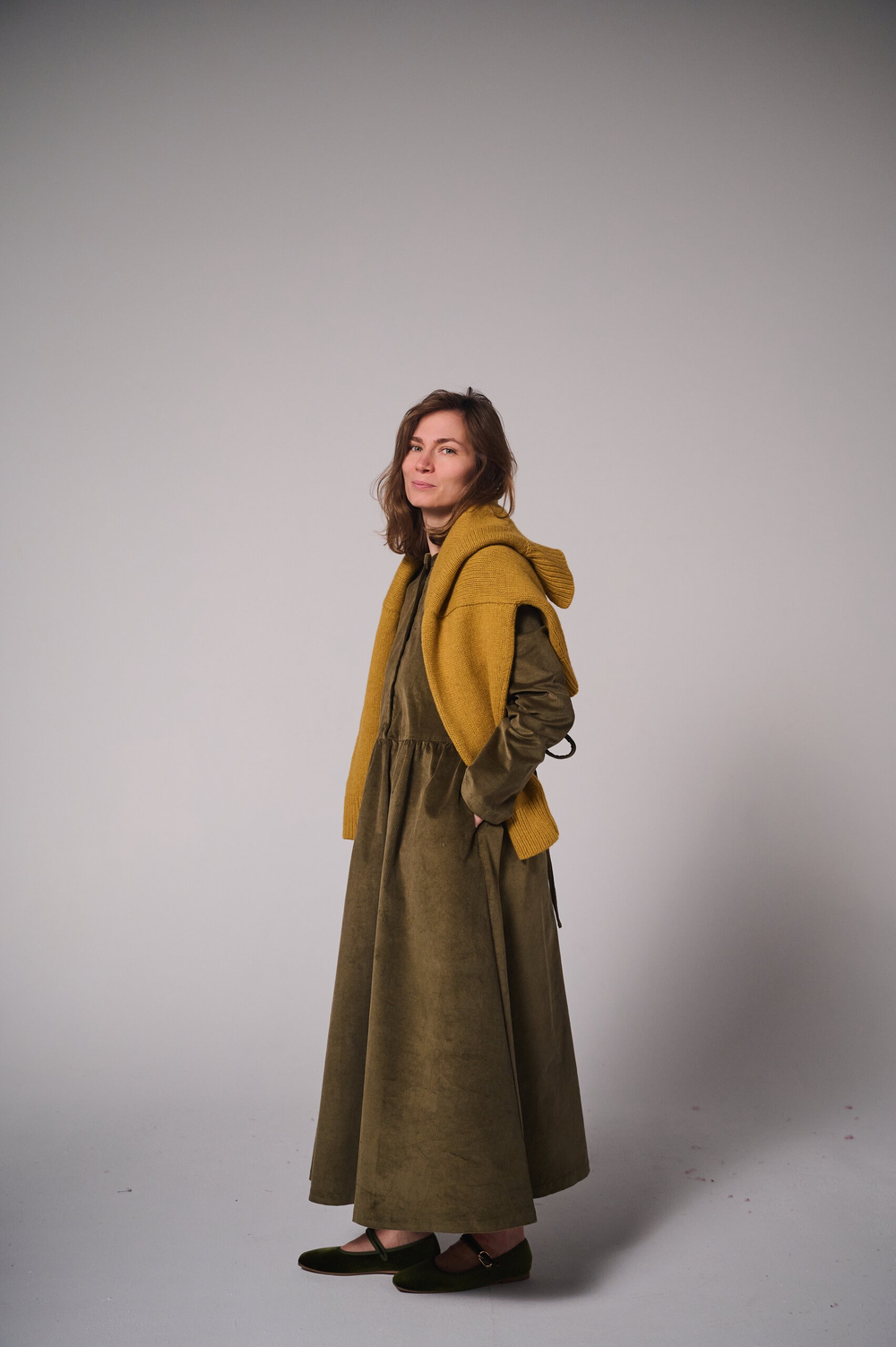 Платье оверсайз, вельвет хаки