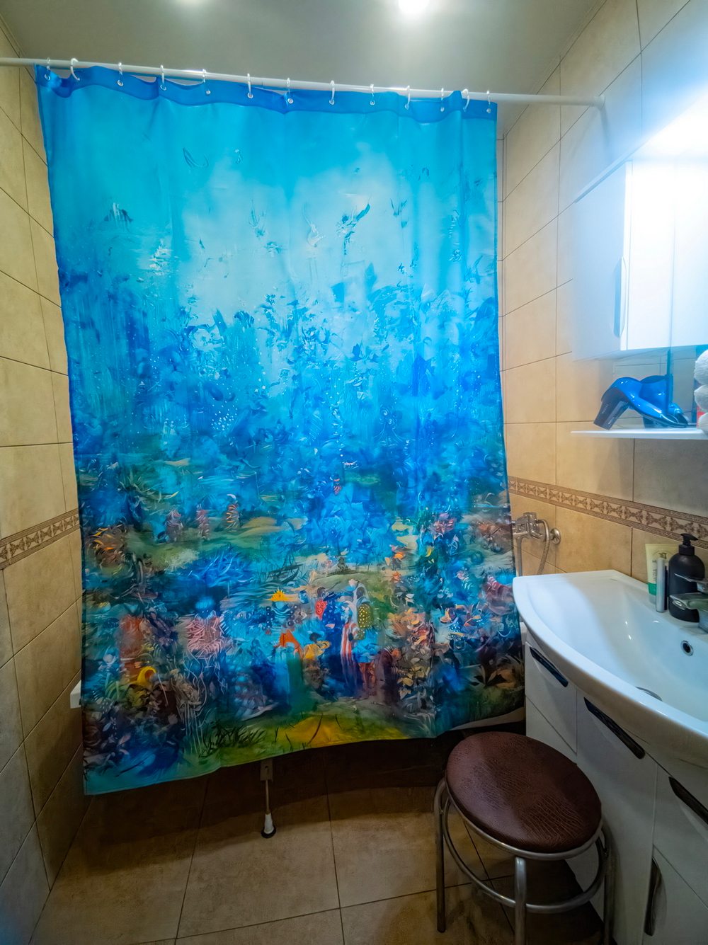 Штора "Стражи ворот", по мотивам картины "Привратники" американского художника иранского происхождения Али Банисадра