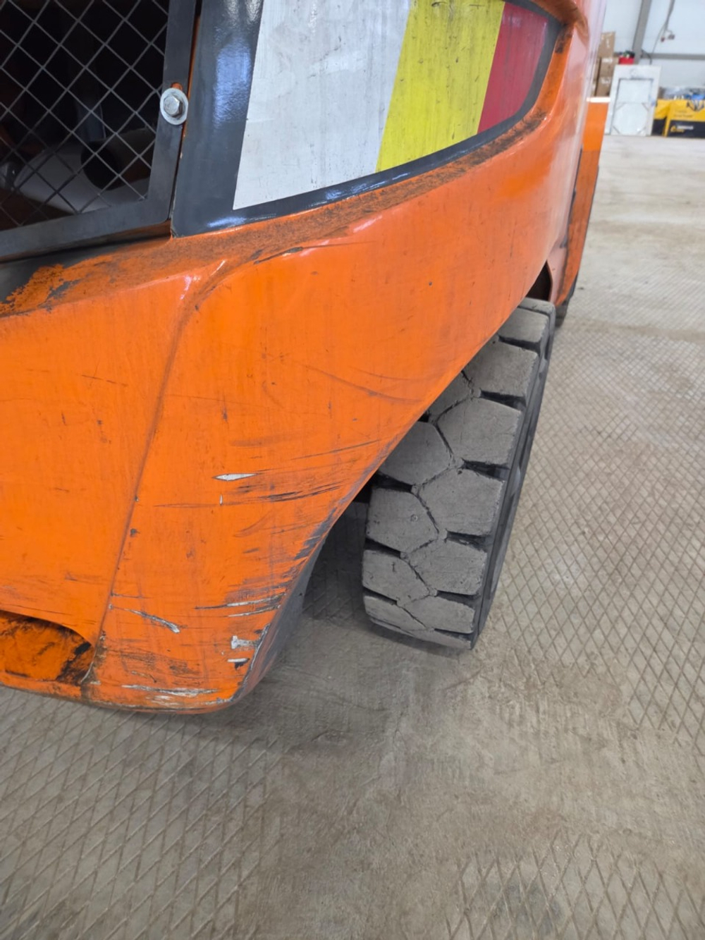 Lonking LG* Вилочный погрузчик LG35DT(Дизельный, 2,7 л, 50 л.с. АТ)