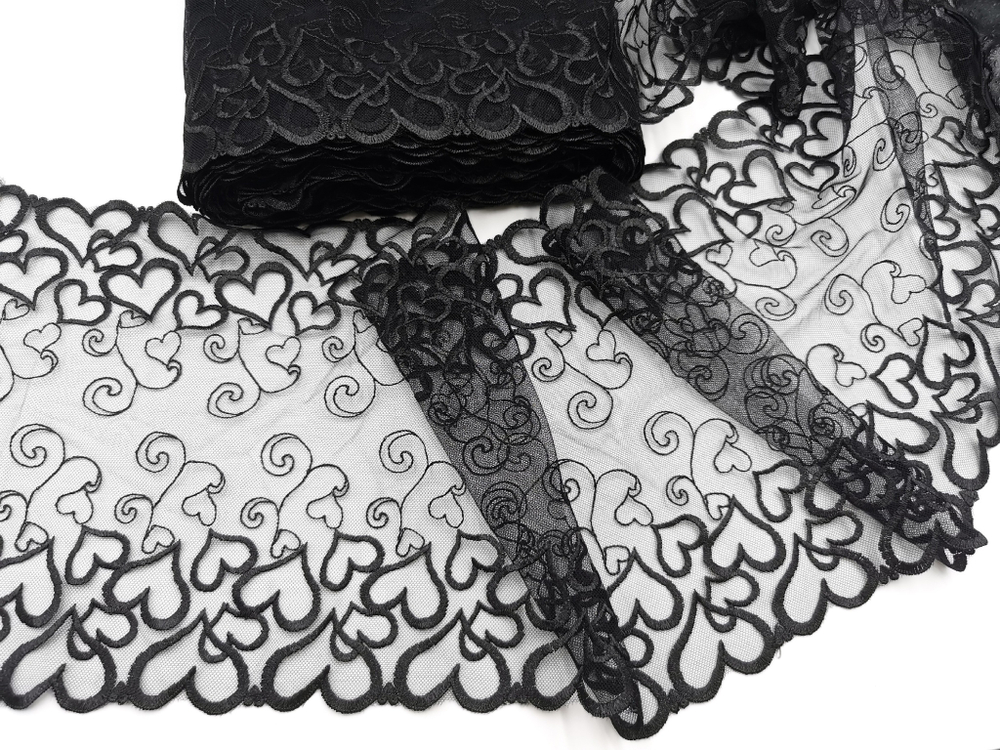 Вышивка на сетке, 23 см, черный, сердечки (Артикул: VS-2011), м