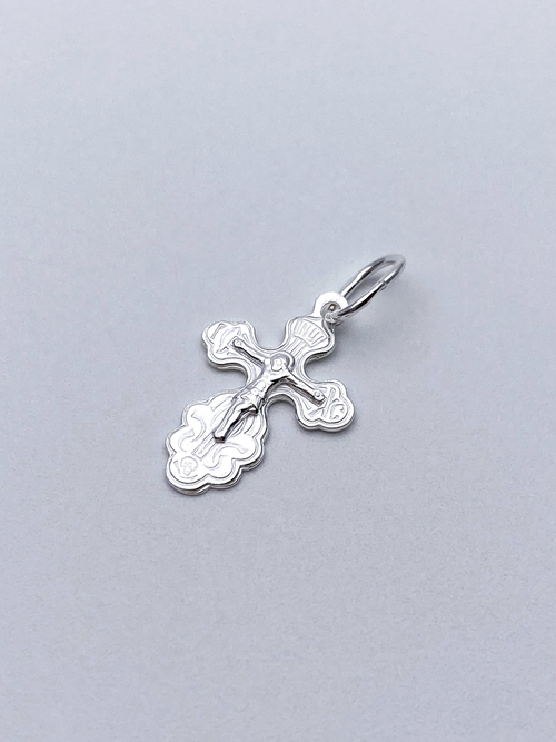 Крест штампованный из серебра/Белый