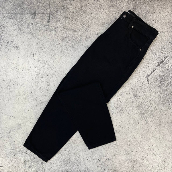 Джинсы Zara banan mom black