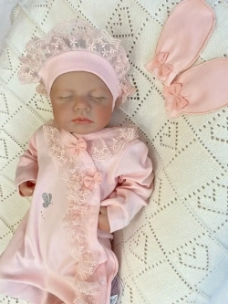 Комбинезон на выписку для девочки