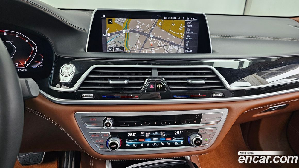 BMW 7 Series (G11) M760Li xDrive (03.2020)