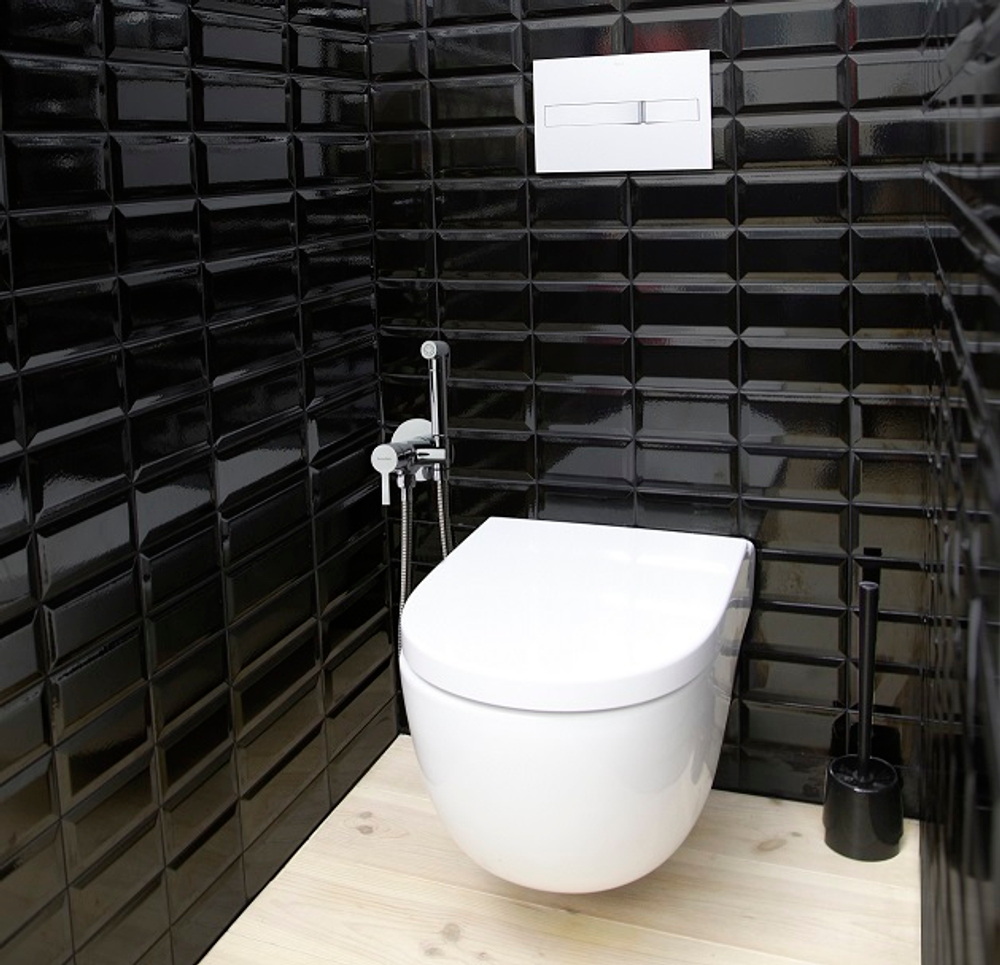 Гигиенический душ встраиваемый с магнитным клапаном и латунной лейкой 336801WC