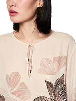 Блузка из полиэстера