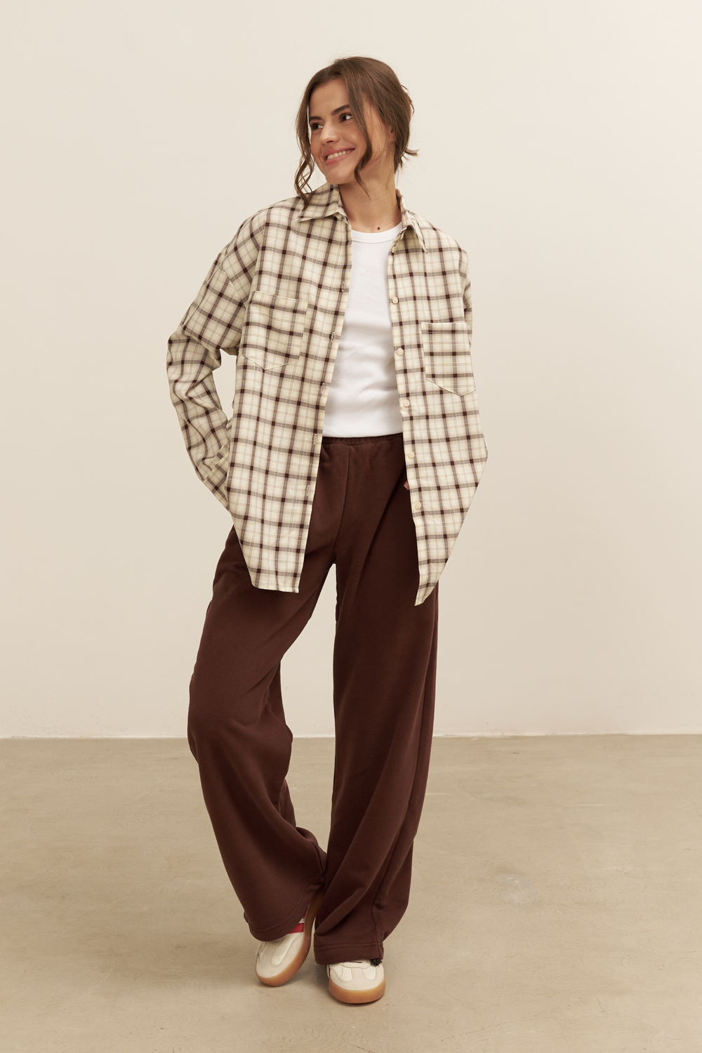 Рубашка 07, бежево-коричневая