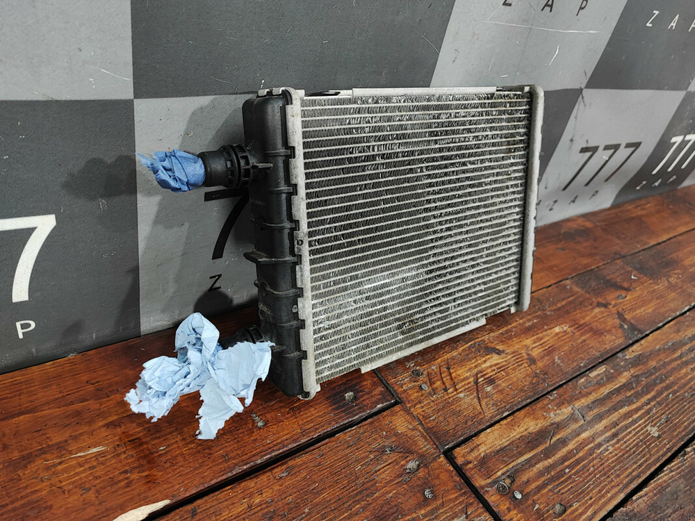 Радиатор дополнительный Mercedes G-Class W463 18-нв Б/У Оригинал A0995005800