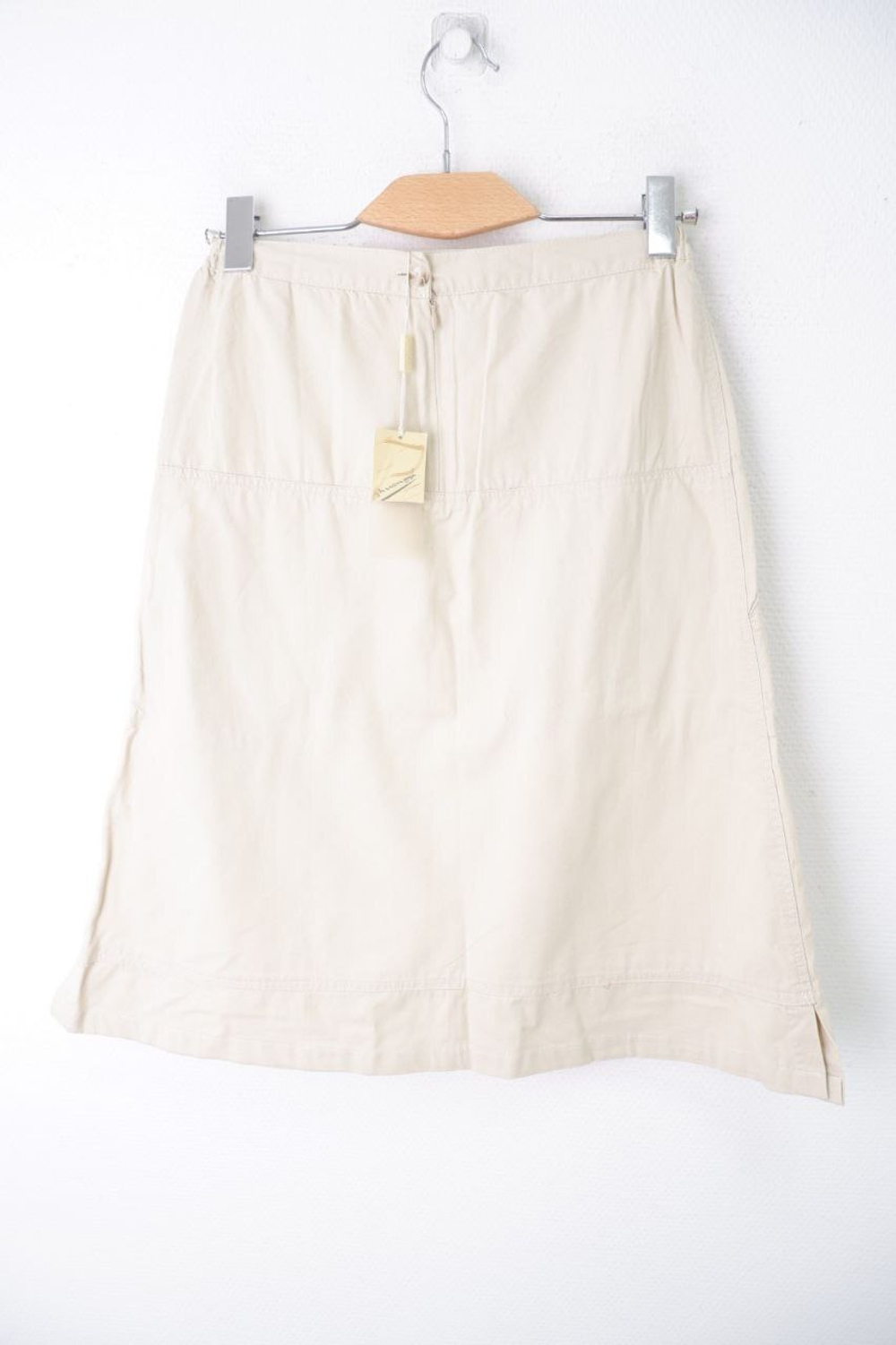 Юбка прямого кроя 42 размер, новая