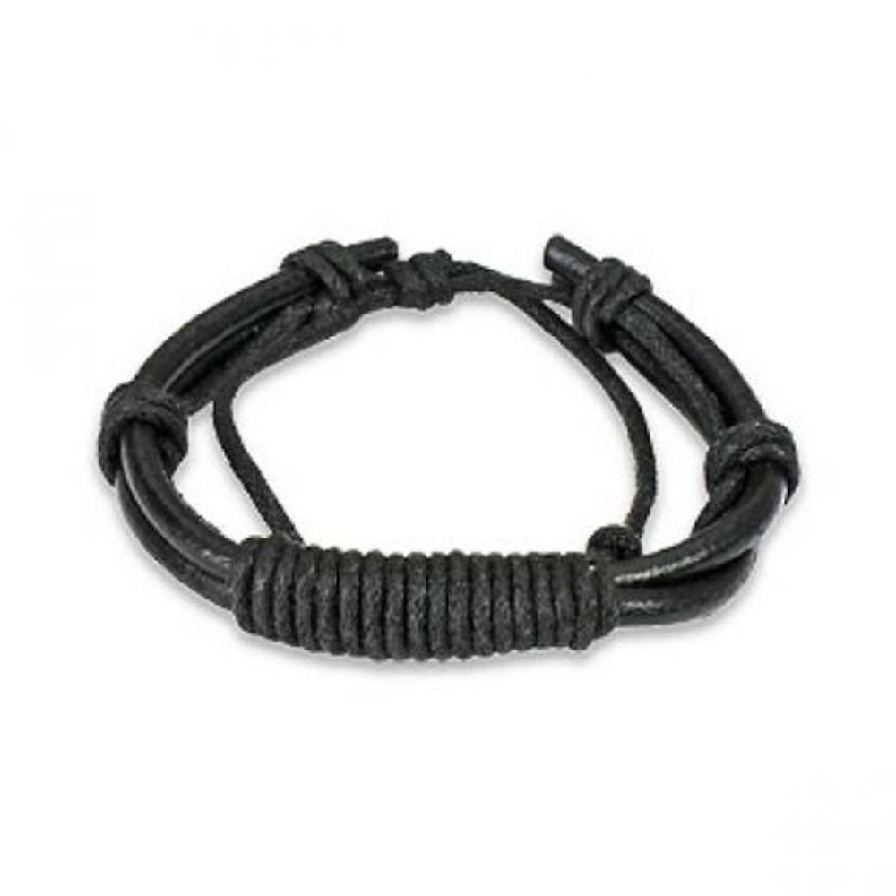 Браслет из натуральной кожи. Застежка морской узел.