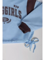 Спортивный костюм для девочки в садик