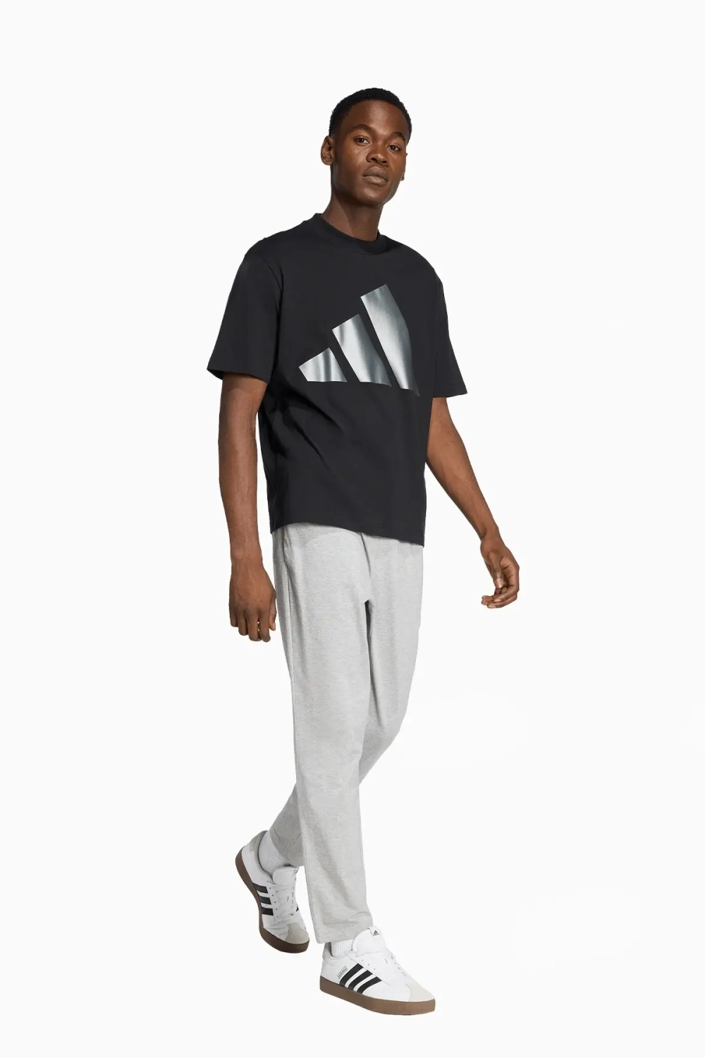 Футболка adidas Holiday Big Logo - черный