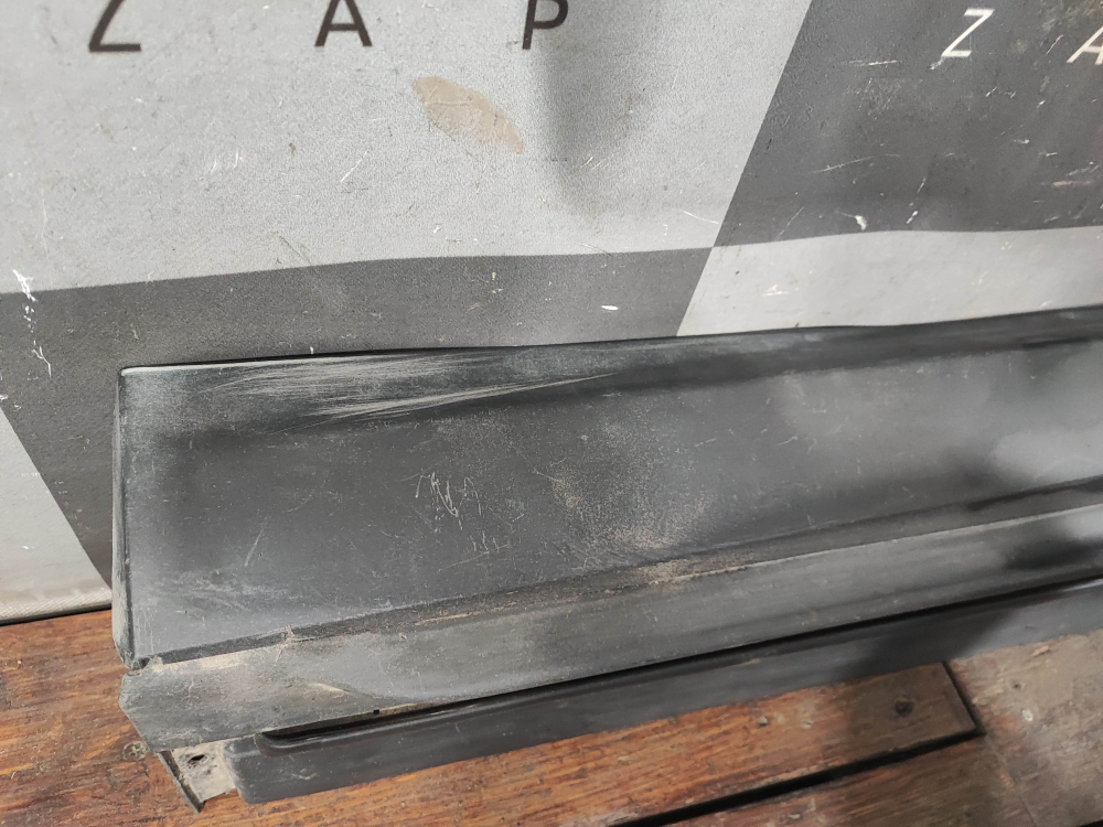 Накладка двери задней правой Lexus RX 4 15-22 Б/У Оригинал 7507548140