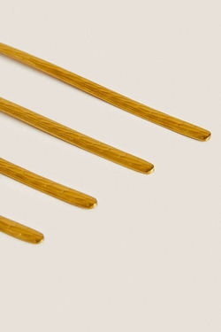 ZARA HOME НАБОР ДЕСЕРТНЫХ ЛОЖЕК С РЕЛЬЕФНОЙ РУЧКОЙ, ЗОЛОТОЙ