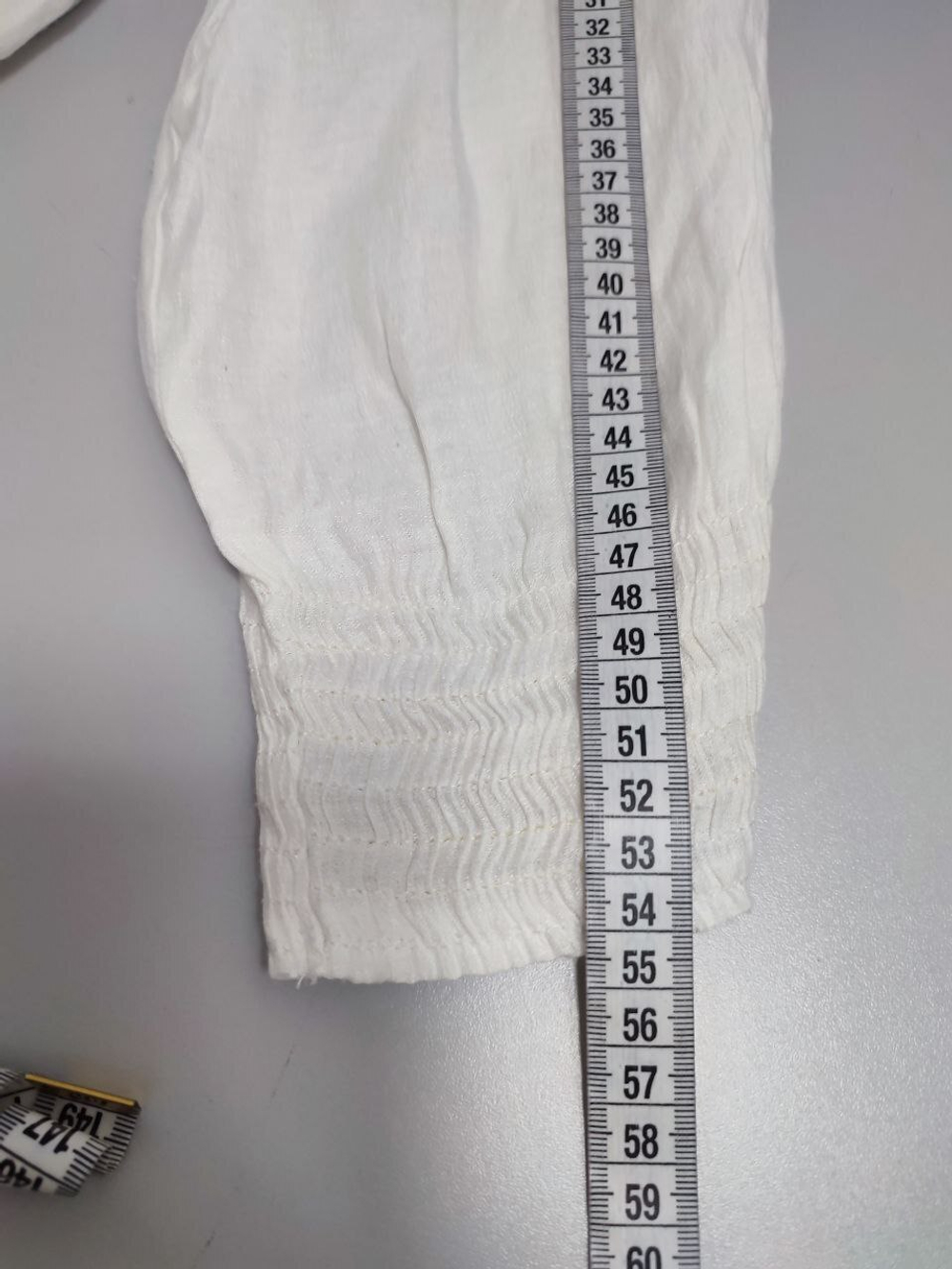 Блузка Zara светлая 42 размер