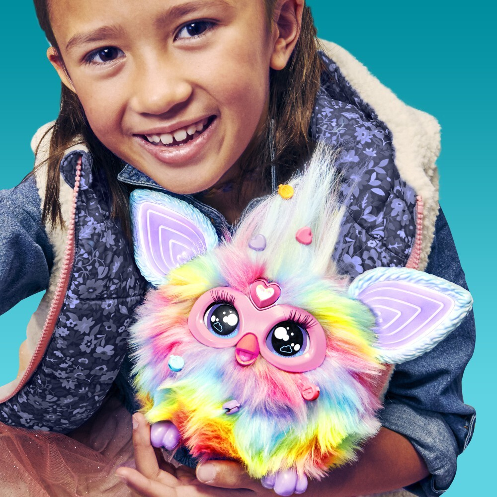Hasbro Furby 2.0 - Интерактивный талисман Радуга F8900 / артикул   F8900  / GTIN 5010996205308