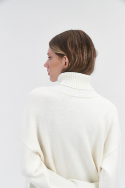 Свитер с воротом из шерсти мериноса