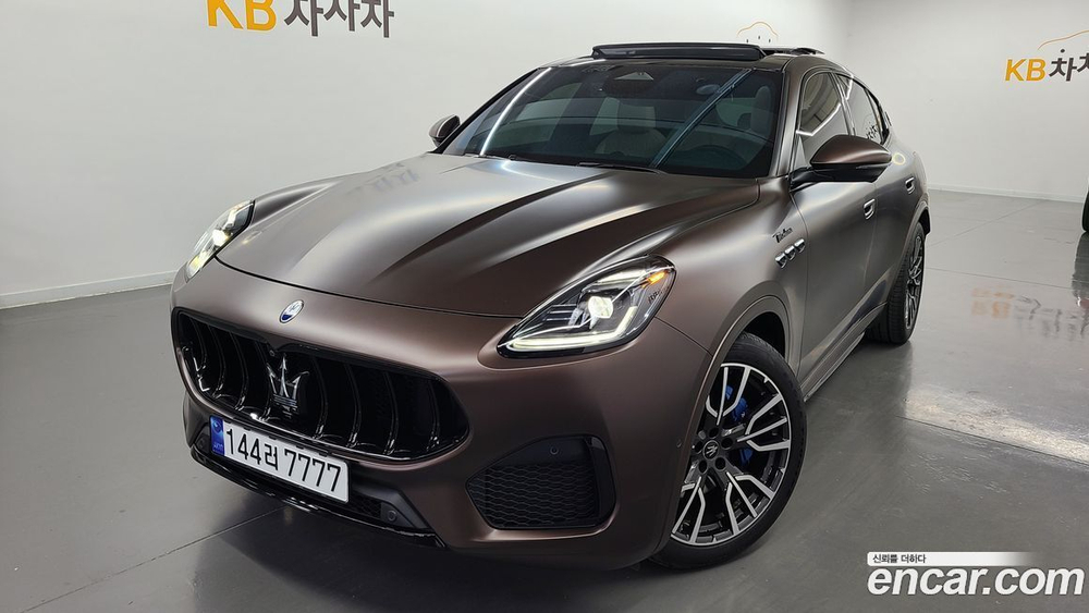 Maserati Grecale 2.0 AWD 모데나 (05.2023)