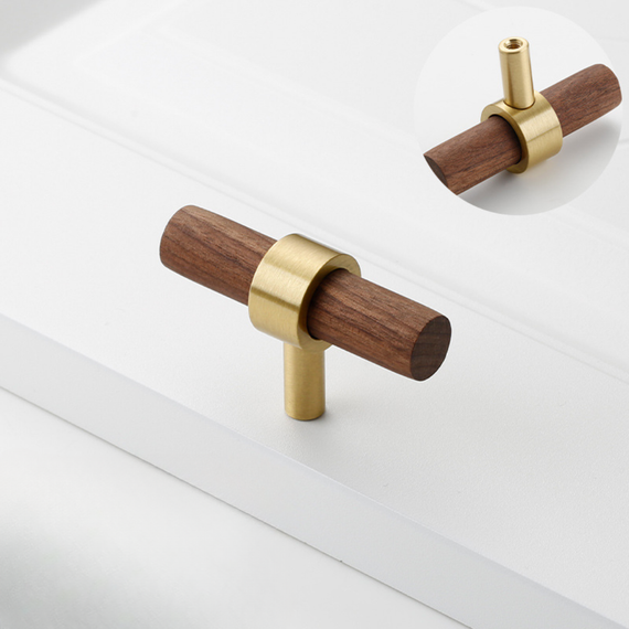 Мебельная ручка