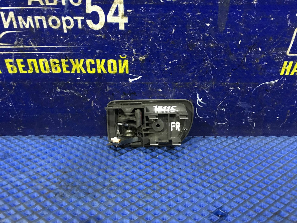 Ручка двери передней правой салонная TOYOTA CORONA PREMIO 1996-2001