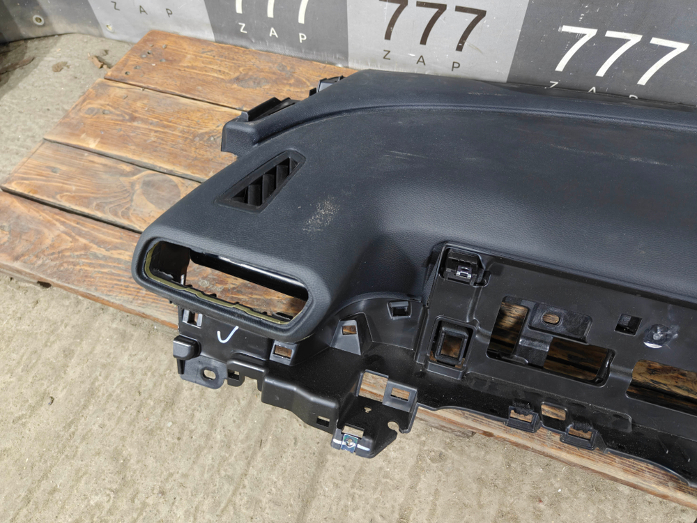 Торпедо Панель приборов Baic U5 Plus 21-нв Б/У Оригинал A00110694IK08