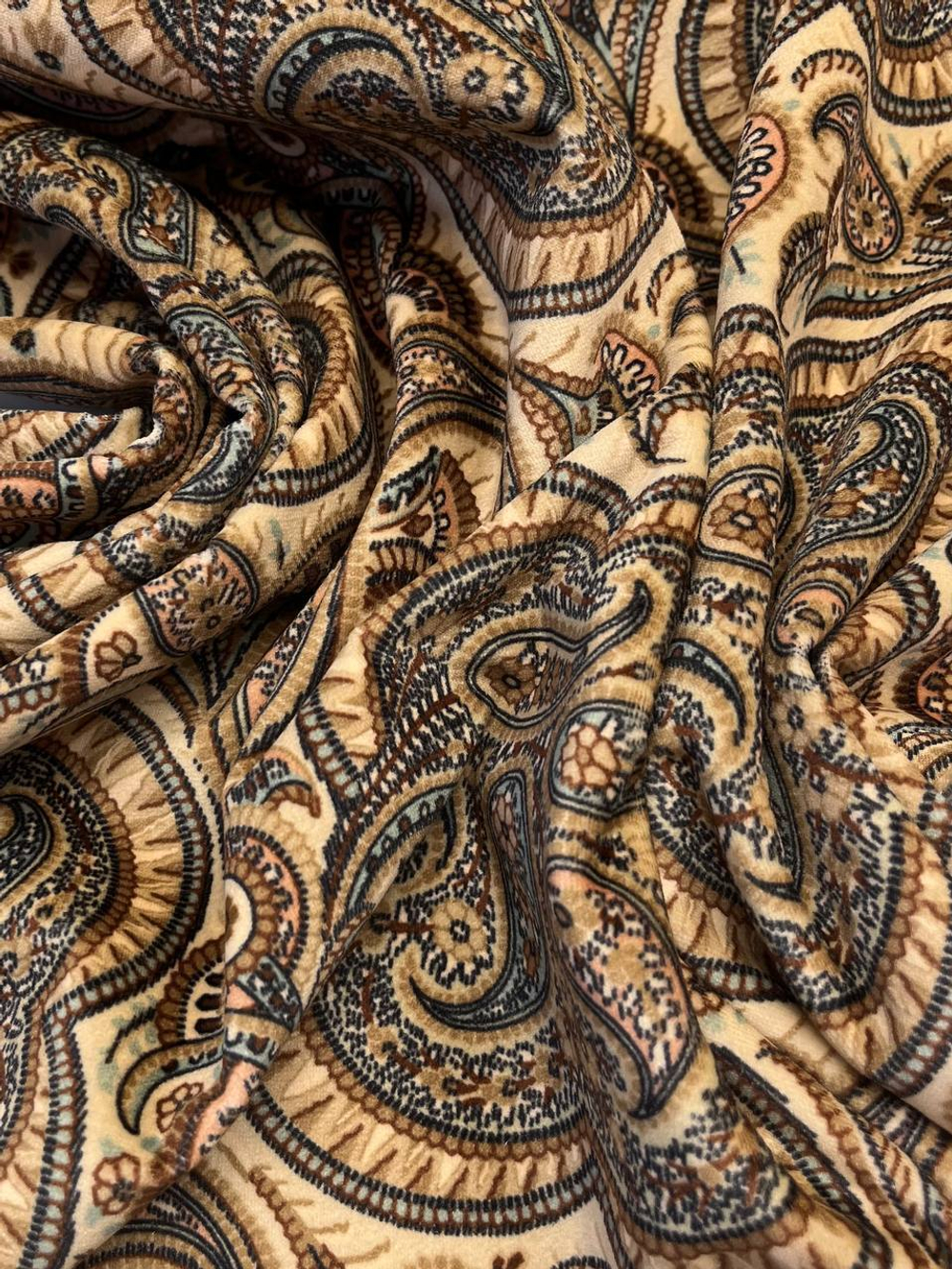 Бархат хлопок с эластаном Pontoglio 1883 бежево-карамельный с пейсли