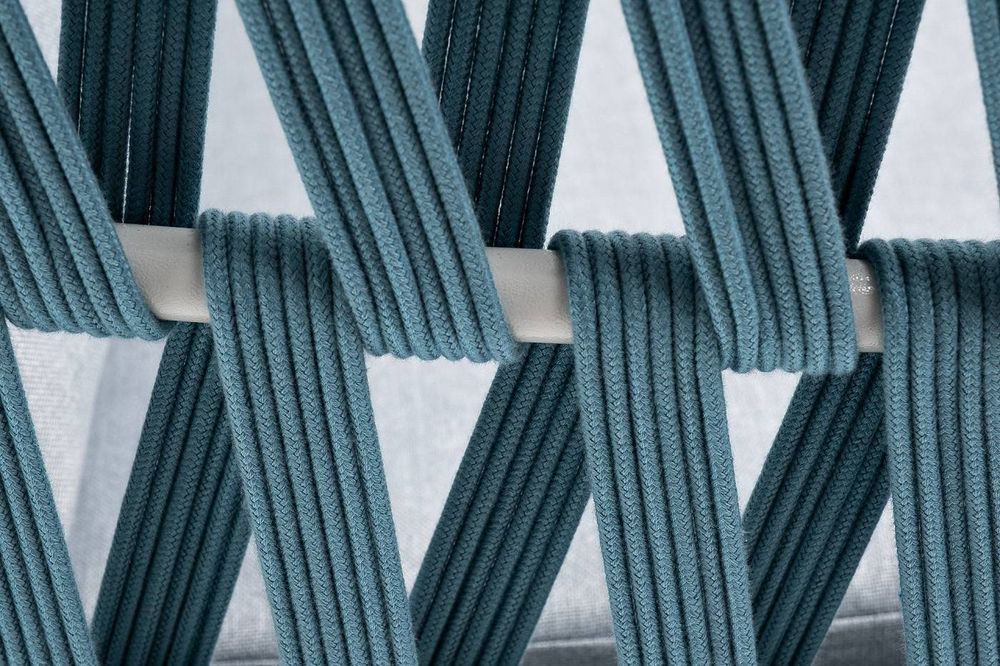 "Диего" диван 2-местный плетеный из роупа, каркас алюминий светло-серый (RAL7035) муар, роуп бирюзовый круглый, ткань светло-серая